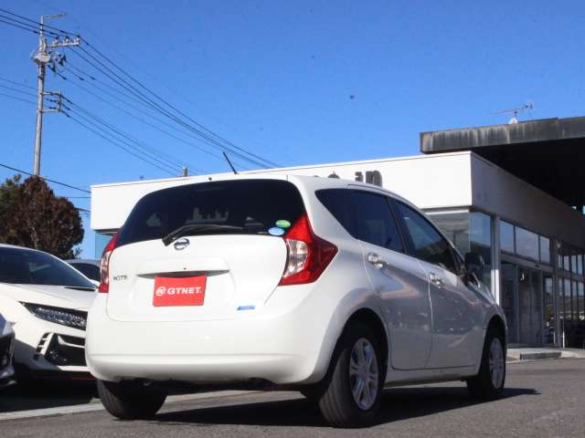 日産 ノート １．２ Ｘ H25年 (関東) 99