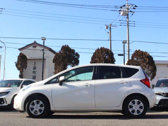 日産 ノート １．２ Ｘ H25年 (関東) 99