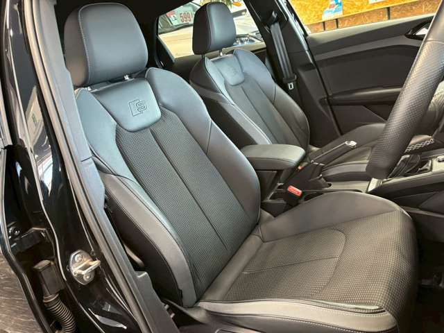 アウディ Ａ１　スポーツバック ２５　ＴＦＳＩ　Ｓライン R3年 (甲信越・北陸) 99