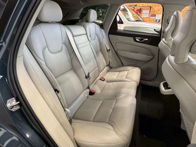 ボルボ ＸＣ６０ Ｔ５ ＡＷＤ インスクリプション ４ＷＤ H30年 (甲信越・北陸) 99