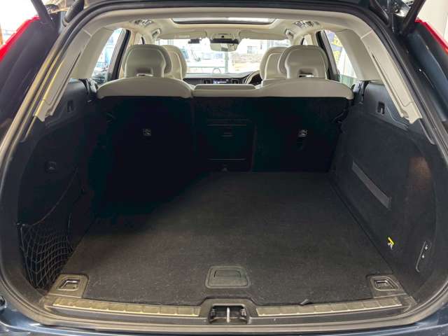 ボルボ ＸＣ６０ Ｔ５ ＡＷＤ インスクリプション ４ＷＤ H30年 (甲信越・北陸) 99