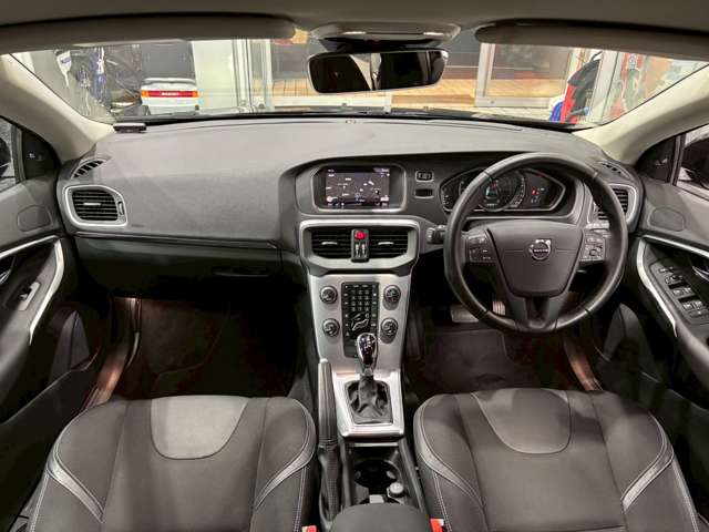 ボルボ Ｖ４０ Ｔ３　タックエディション R1年 (甲信越・北陸) 99