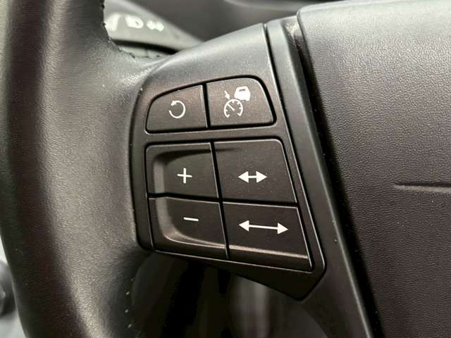 ボルボ Ｖ４０ Ｔ３　タックエディション R1年 (甲信越・北陸) 99