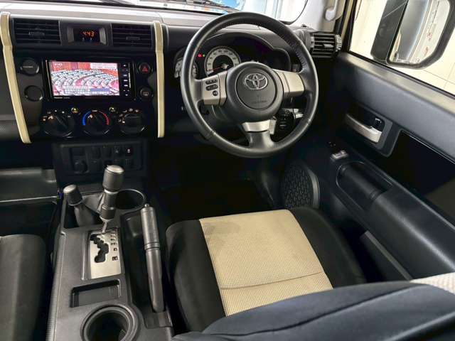 トヨタ ＦＪ　クルーザー ４．０ ファイナル エディション ４ＷＤ H30年 (甲信越・北陸) 99