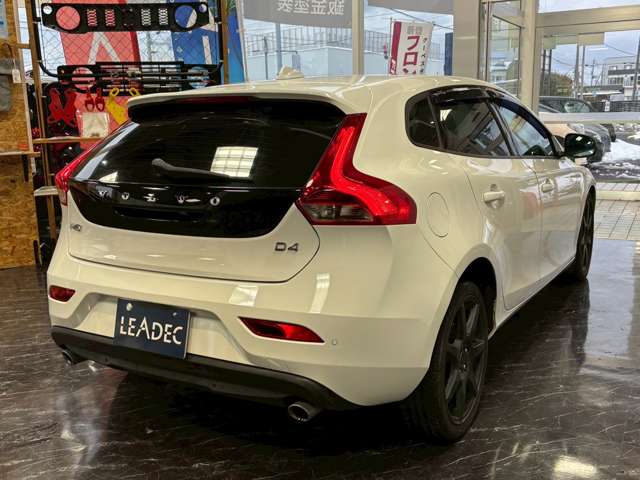 ボルボ Ｖ４０ Ｄ４ モメンタム ディーゼルターボ H29年 (甲信越・北陸) 99
