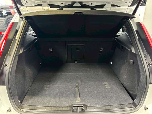 ボルボ ＸＣ４０ プラス　プロ　Ｂ３ R5年 (甲信越・北陸) 99