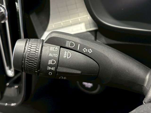 ボルボ ＸＣ４０ プラス　プロ　Ｂ３ R5年 (甲信越・北陸) 99