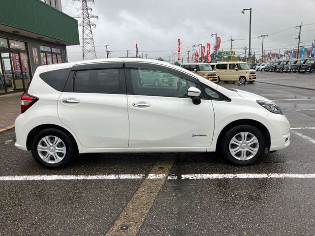 日産 ノート １．２ Ｅ－ＰＯＷＥＲ Ｂ R2年 (甲信越・北陸) 99