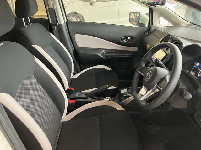 日産 ノート １．２ Ｅ－ＰＯＷＥＲ Ｂ R2年 (甲信越・北陸) 99