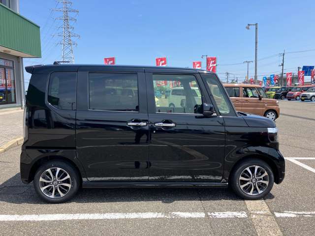 ホンダ Ｎ　ＢＯＸ カスタム ６６０ R7年 (甲信越・北陸) 99