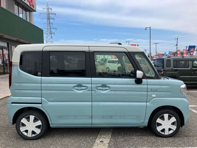 スズキ スペーシア ６６０ ハイブリッド Ｘ ４ＷＤ R6年 (甲信越・北陸) 99