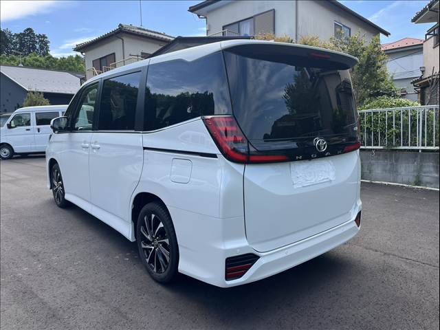 トヨタ ノア ２．０ Ｓ－Ｚ R8年 (関東) 99