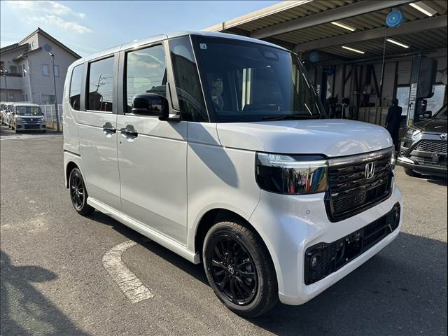 ホンダ Ｎ　ＢＯＸ カスタム ６６０ ブラック スタイル R8年 (関東) 99