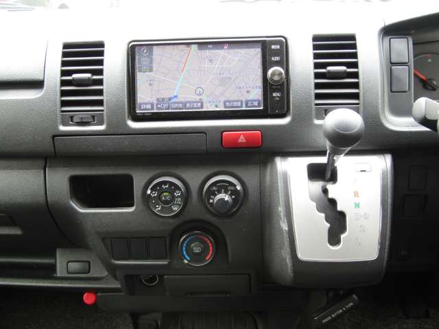 トヨタ ハイエースバン ３．０ ＤＸ ロング ＧＬパッケージ ディーゼルターボ H29年 (関東) 99