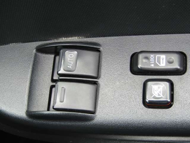 トヨタ ハイエースバン ３．０ ＤＸ ロング ＧＬパッケージ ディーゼルターボ H29年 (関東) 99