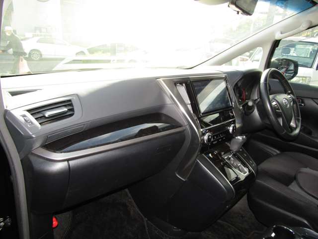 トヨタ ヴェルファイア ２．５ Ｚ Ａエディション R1年 (関東) 99