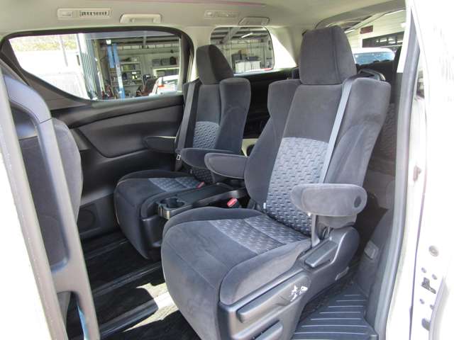 トヨタ ヴェルファイア ２．５ Ｚ Ａエディション H27年 (関東) 99