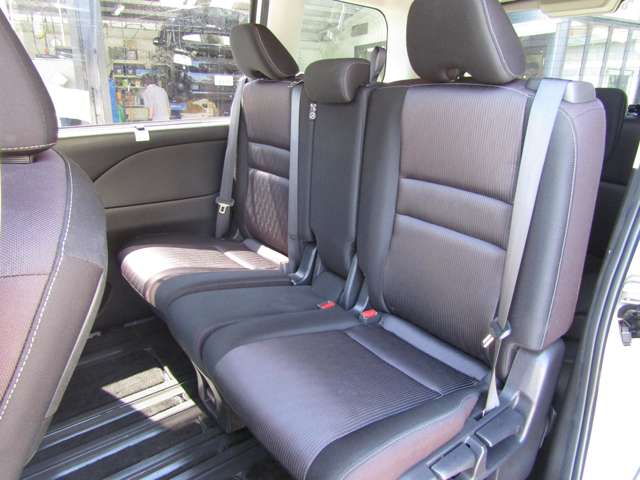 日産 セレナ ２．０ ハイウェイスター H28年 (関東) 99