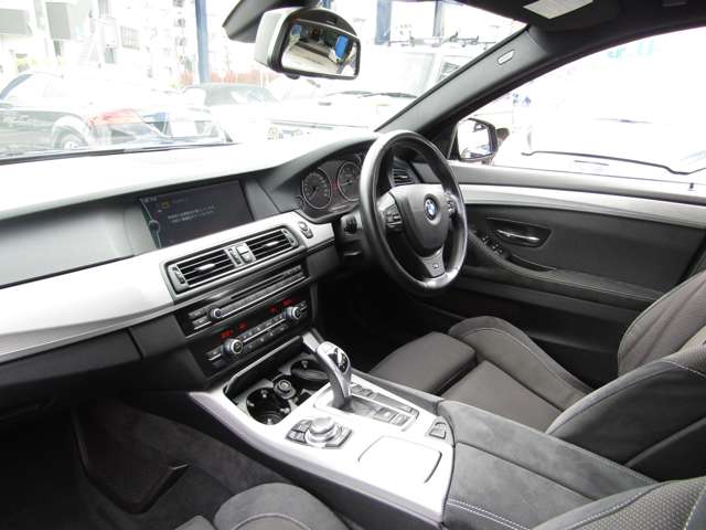 ＢＭＷ ５シリーズ ５２３Ｉ Ｍスポーツパッケージ H25年 (関東) 99