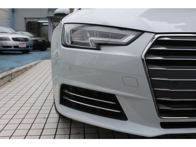 アウディ Ａ４　アバント １．４　ＴＦＳＩ　スポーツ H28年 (関東) 99