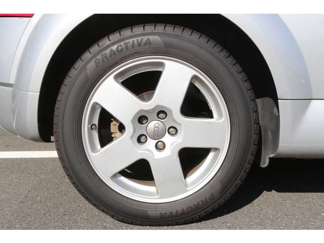 アウディ ＴＴロードスター １．８Ｔ H14年 (関東) 99