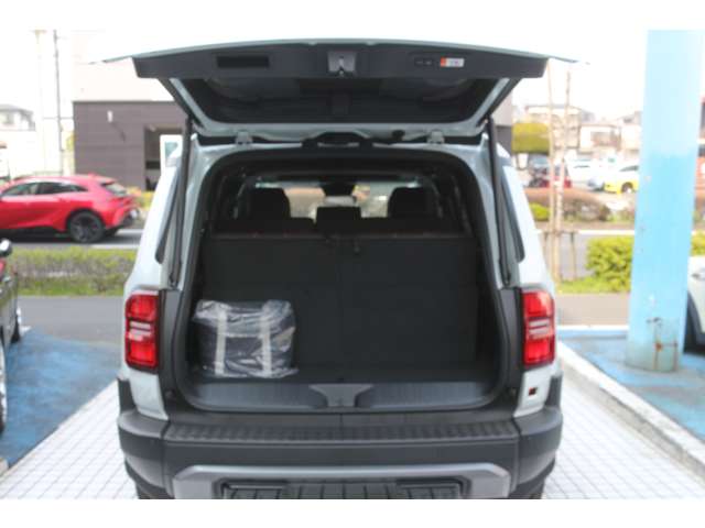 トヨタ ランドクルーザー２５０ ２．８ ＺＸ ディーゼルターボ ４ＷＤ R6年 (関東) 99