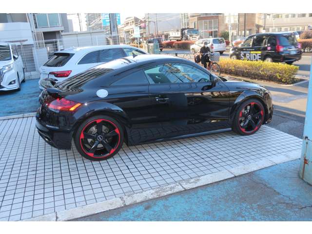 アウディ ＴＴ　ＲＳ　プラス　クーペ ２．５ ４ＷＤ H25年 (関東) 99