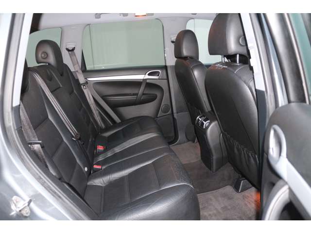 ポルシェ カイエン ３．２ ティプトロニックＳ ４ＷＤ H17年 (関東) 99