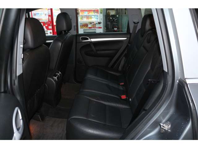 ポルシェ カイエン ３．２ ティプトロニックＳ ４ＷＤ H17年 (関東) 99