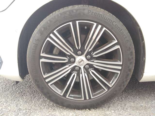 ボルボ Ｖ６０ Ｂ５　インスクリプション R3年 (関東) 99