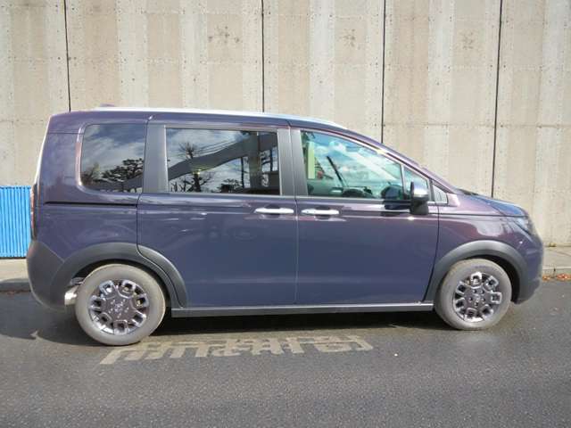 ホンダ フリード　ハイブリッド １．５ Ｅ：ＨＥＶ クロスター R7年 (関東) 99