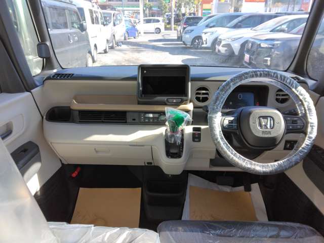 ホンダ Ｎ　ＢＯＸ ６６０ ファッションスタイル モノトーン R7年 (関東) 99
