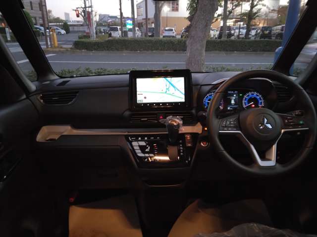 三菱 デリカ　ミニ ６６０ Ｔ プレミアム ４ＷＤ R7年 (関東) 99