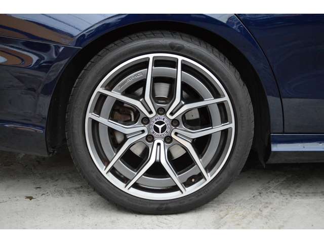 メルセデスベンツ Ｅクラスワゴン Ｅ２２０Ｄ スポーツ ディーゼルターボ R3年 (関東) 99