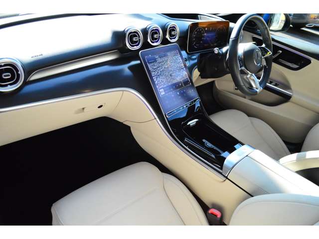 メルセデスベンツ Ｃクラス Ｃ２２０ Ｄ アバンギャルド （ＩＳＧ搭載モデル） ディーゼルターボ R4年 (関東) 99