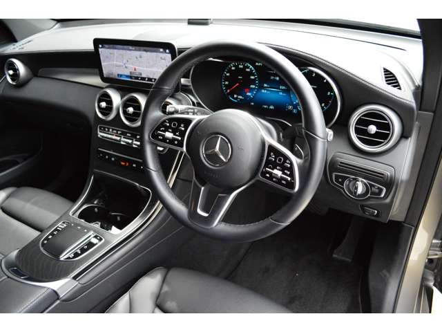 メルセデスベンツ ＧＬＣクラス ２２０ Ｄ ４マチック ＡＭＧライン ディーゼルターボ ４ＷＤ R4年 (関東) 99