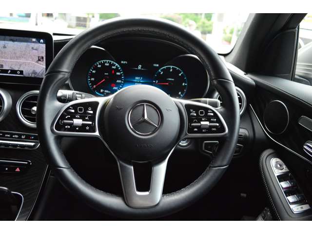 メルセデスベンツ ＧＬＣクラス ２２０ Ｄ ４マチック ＡＭＧライン ディーゼルターボ ４ＷＤ R4年 (関東) 99