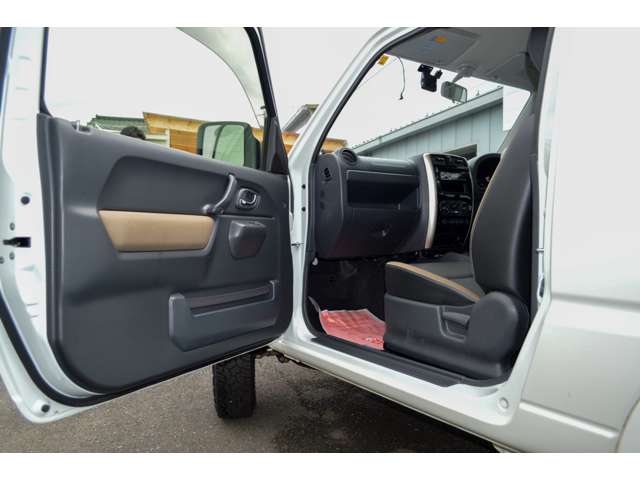 スズキ ジムニー ６６０ ランドベンチャー ４ＷＤ H30年 (関東) 99