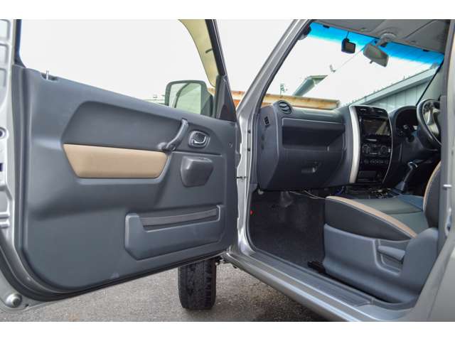 スズキ ジムニー ６６０ ランドベンチャー ４ＷＤ H30年 (関東) 99
