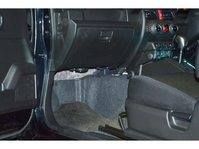 スズキ ジムニー ６６０ ＸＣ ４ＷＤ R5年 (関東) 99