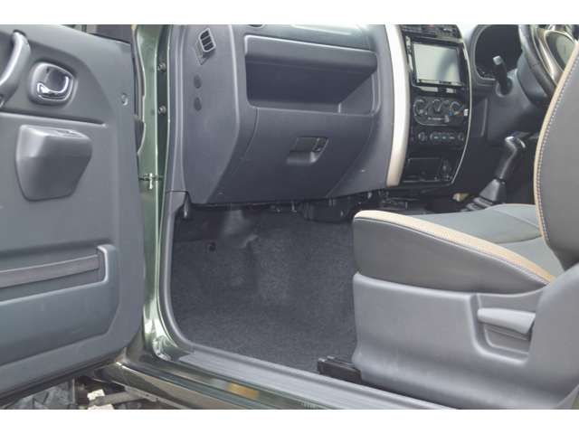 スズキ ジムニー ６６０ ランドベンチャー ４ＷＤ H30年 (関東) 99