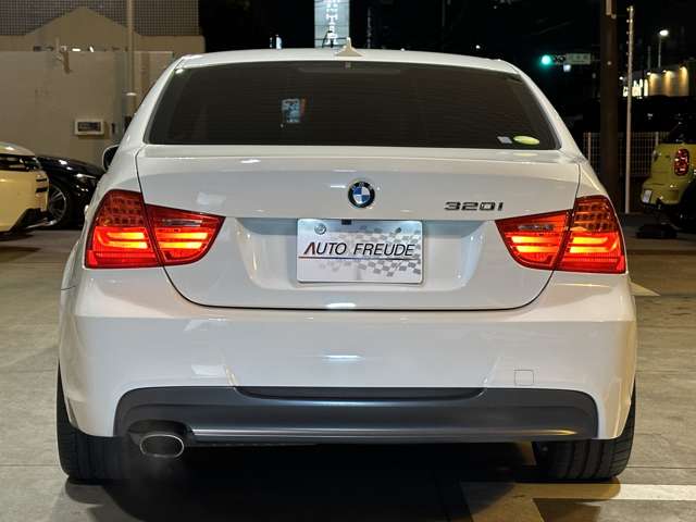 ＢＭＷ ３シリーズ ３２０Ｉ Ｍスポーツパッケージ H22年 (関東) 99