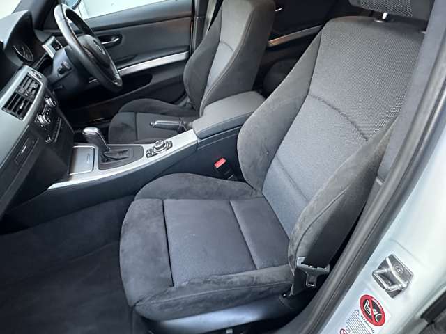ＢＭＷ ３シリーズ ３２０Ｉ Ｍスポーツパッケージ H22年 (関東) 99