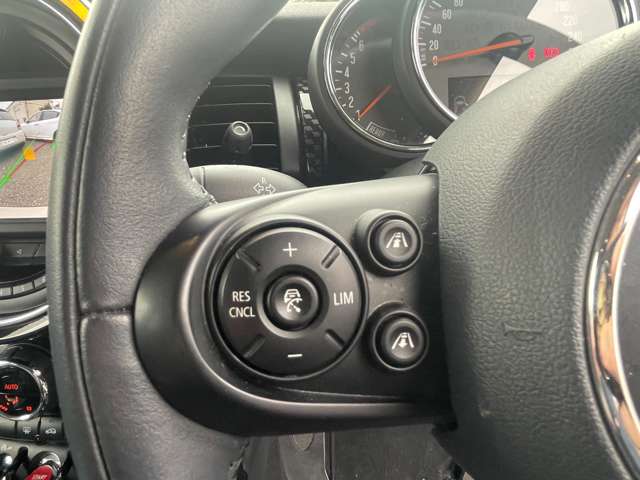 ミニ ミニ クーパーＳ ５ドア ＤＣＴ R2年 (関東) 99