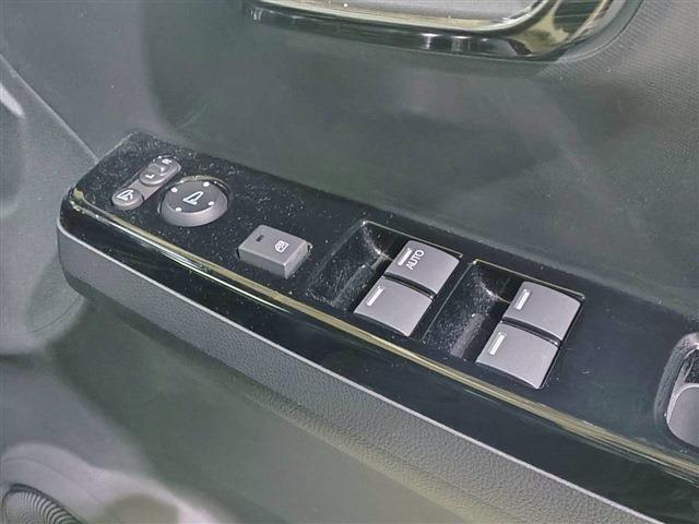 ホンダ Ｎ−ＯＮＥ ６６０ プレミアム ツアラー R4年 (関東) 99