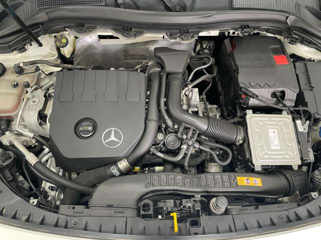メルセデスベンツ Ｂクラス Ｂ１８０ ＡＭＧライン R1年 (関東) 99