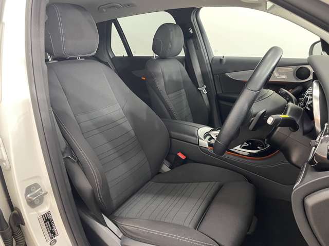 メルセデスベンツ ＧＬＣクラス ２２０ Ｄ ４マチック ディーゼルターボ ４ＷＤ H29年 (関東) 99