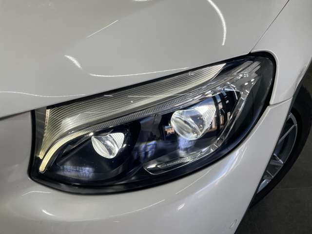 メルセデスベンツ ＧＬＣクラス ２２０ Ｄ ４マチック スポーツ （本革仕様） ディーゼルターボ ４ＷＤ R1年 (関東) 99