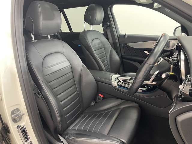 メルセデスベンツ ＧＬＣクラス ２２０ Ｄ ４マチック スポーツ （本革仕様） ディーゼルターボ ４ＷＤ R1年 (関東) 99