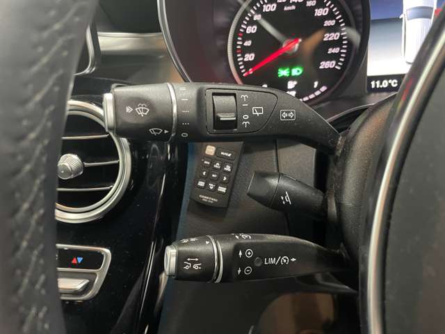 メルセデスベンツ ＧＬＣクラス ２２０ Ｄ ４マチック スポーツ （本革仕様） ディーゼルターボ ４ＷＤ R1年 (関東) 99